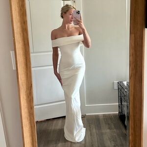 Lovers + Friends Galleria Gown White Off Shoulder Maxi Dress Size Medium M
